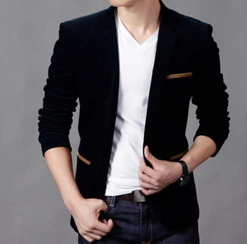 Blazer Oxford Edge masculino slim fit em algodão, com bolsos contrastantes e botão único. Perfeito para looks smart-casual nas meia estações.